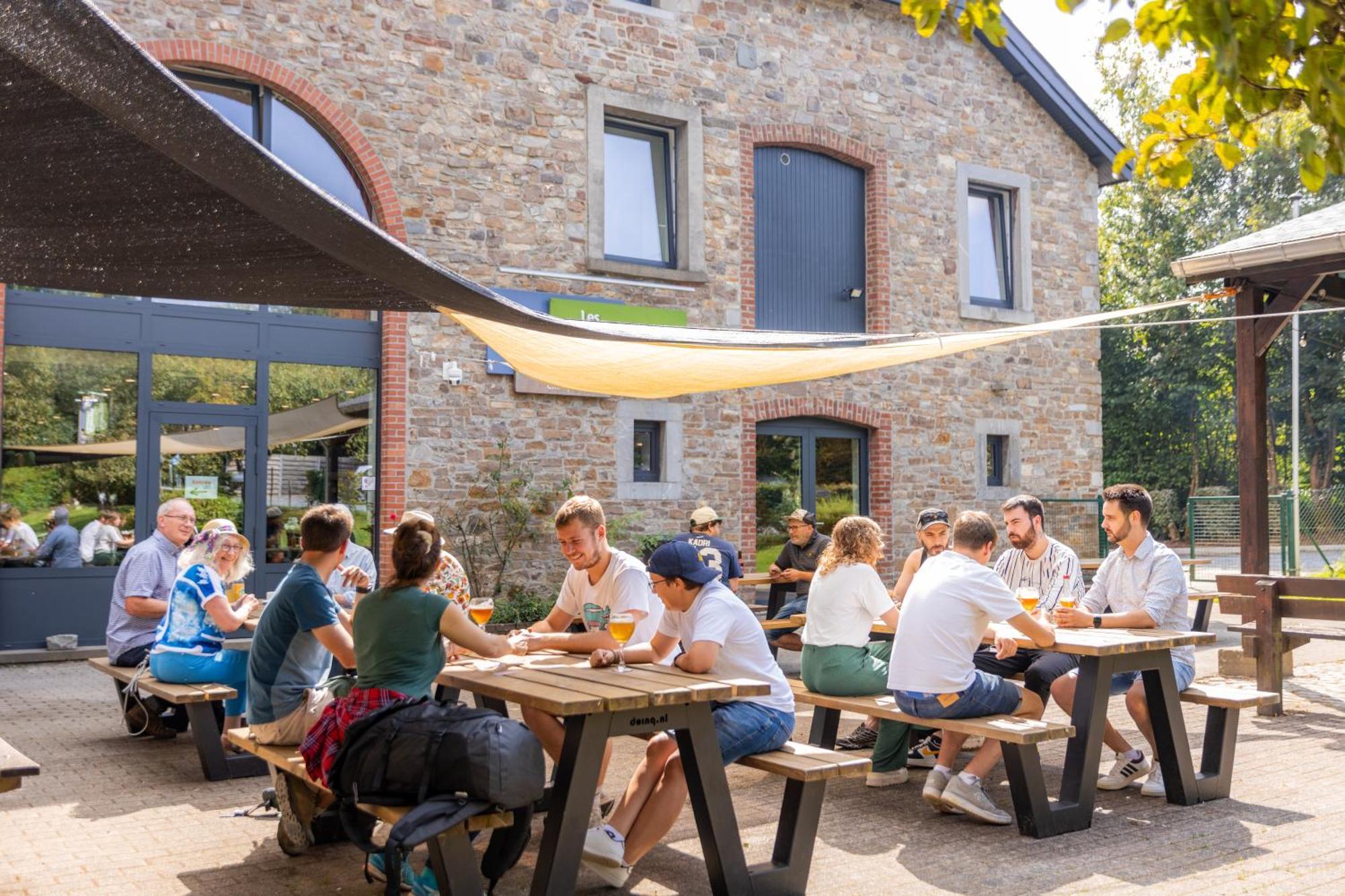 Auberge De Jeunesse De La Roche - Champlon Tenneville Dış mekan fotoğraf