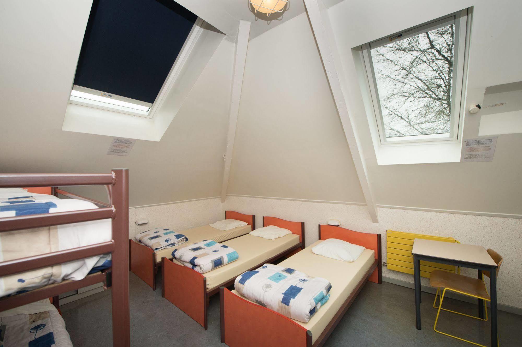 Auberge De Jeunesse De La Roche - Champlon Tenneville Dış mekan fotoğraf